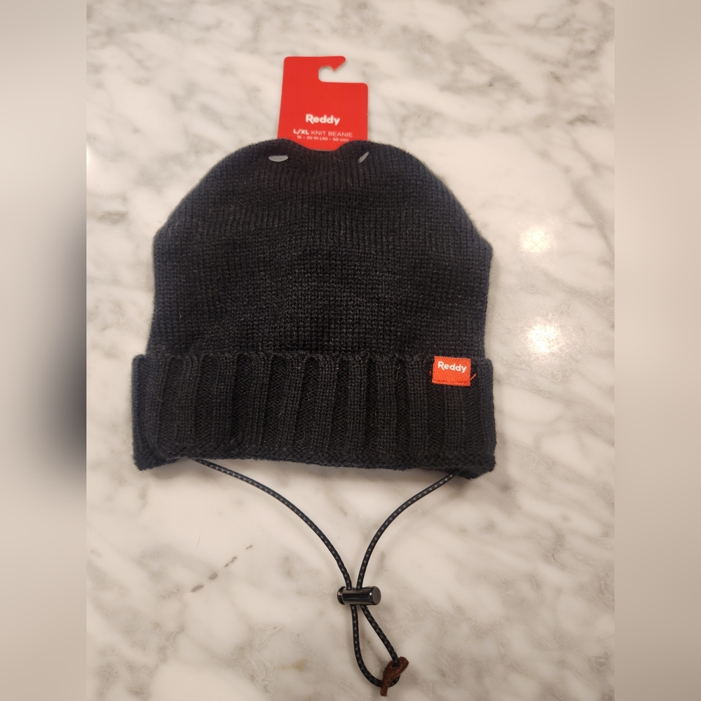 Dog Hat by Reddy